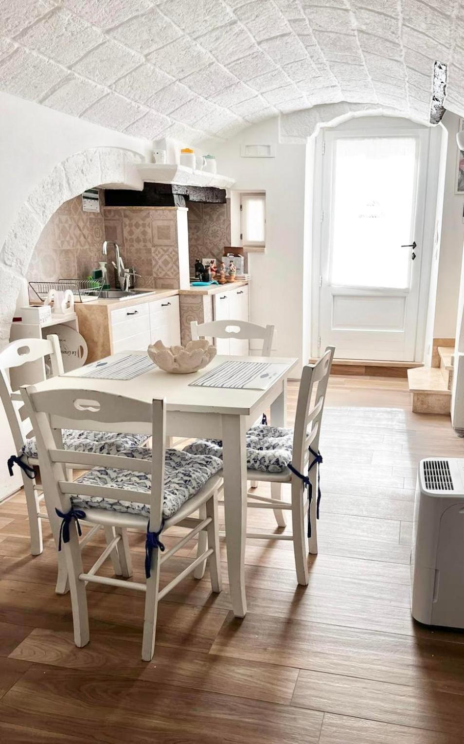 הוילה מונופולי Casa Raffaella מראה חיצוני תמונה